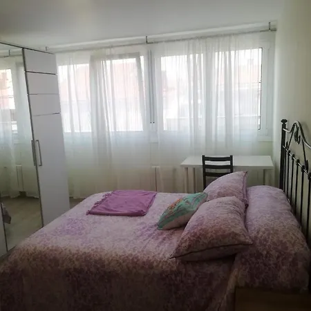 4 Dormitorios Y Terraza, Santiago De Compostela Appartement *